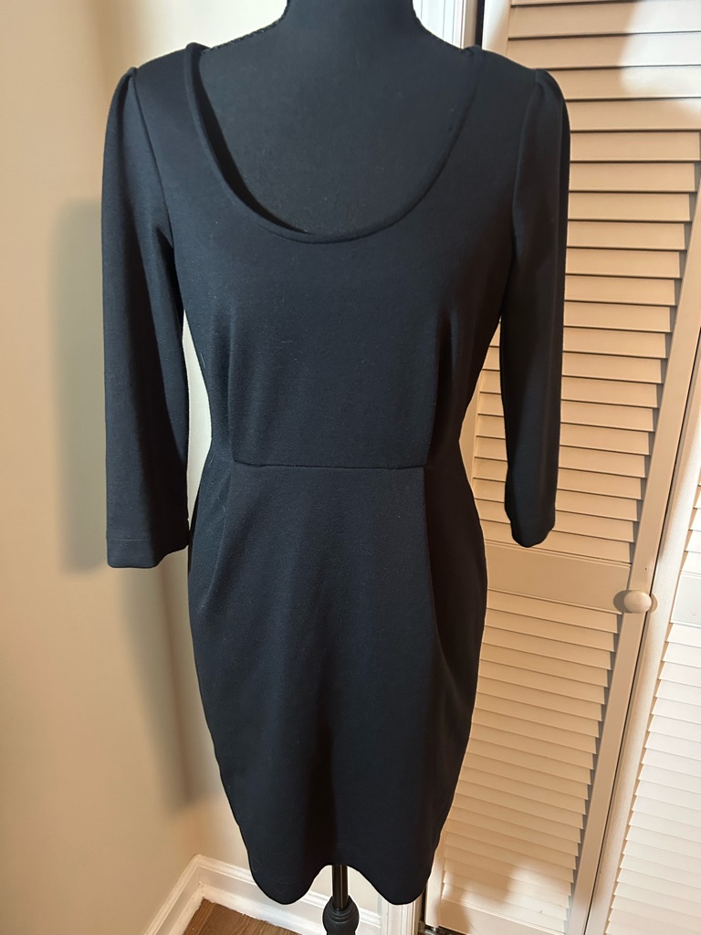 Banana Republic Black Long Sleeve Scoop Neck Sheath Dress